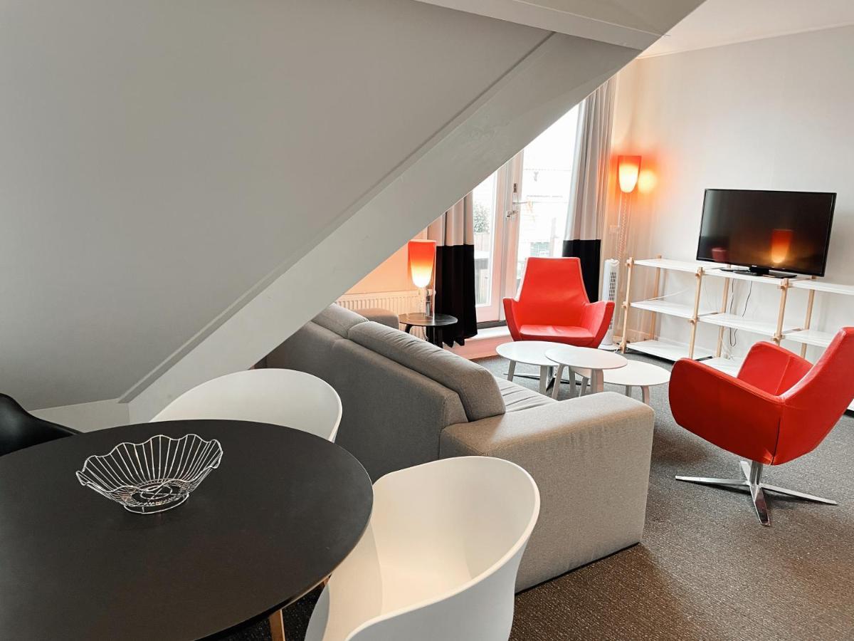 דומבורג Hello Zeeland - Appartement Markt 5 En 5A מראה חיצוני תמונה